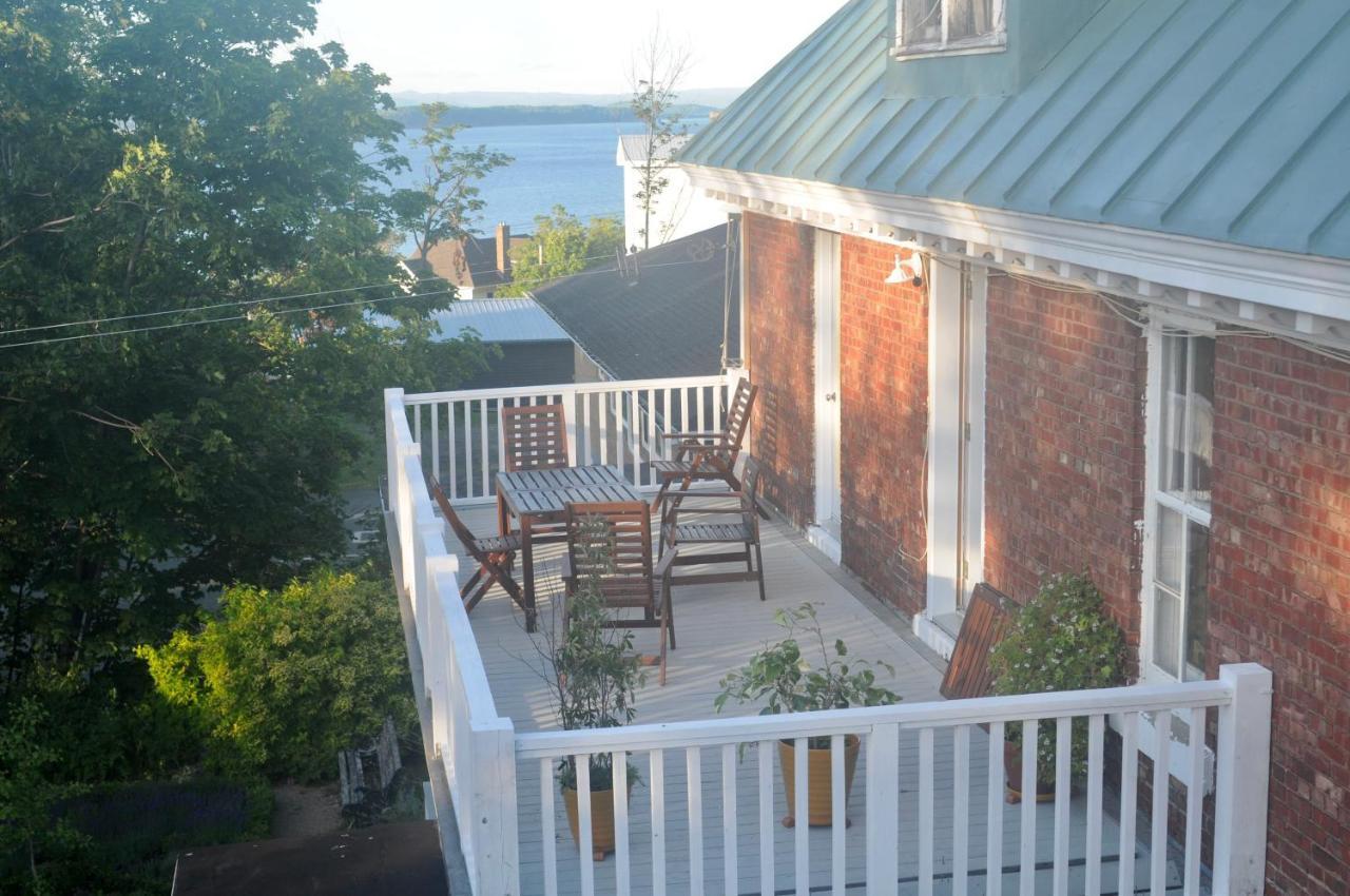 Napier House Apartment Campbellton Bagian luar foto