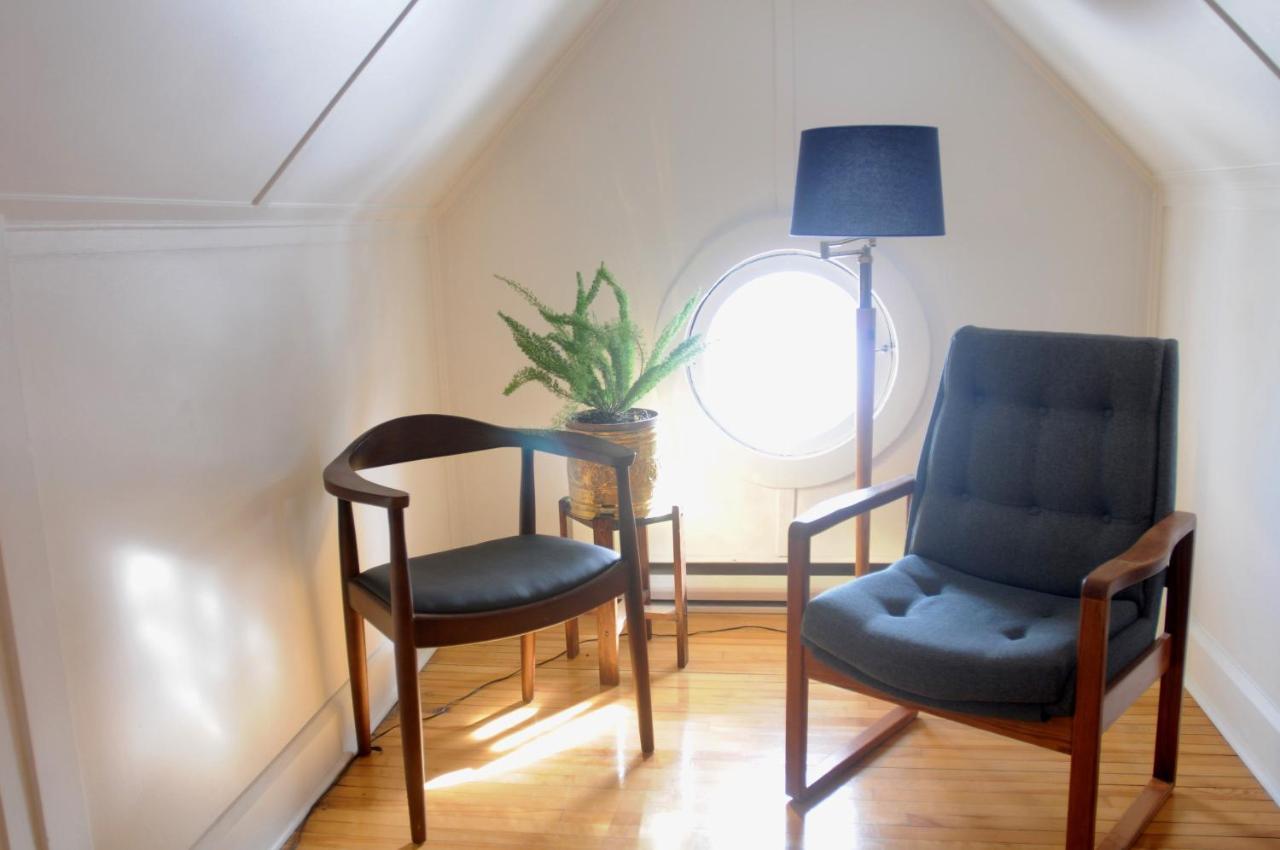 Napier House Apartment Campbellton Bagian luar foto