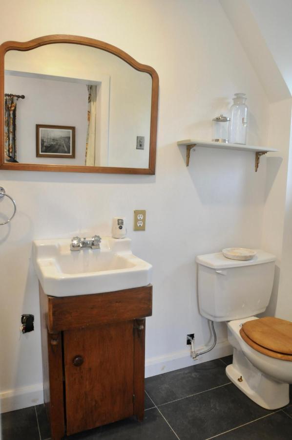 Napier House Apartment Campbellton Bagian luar foto