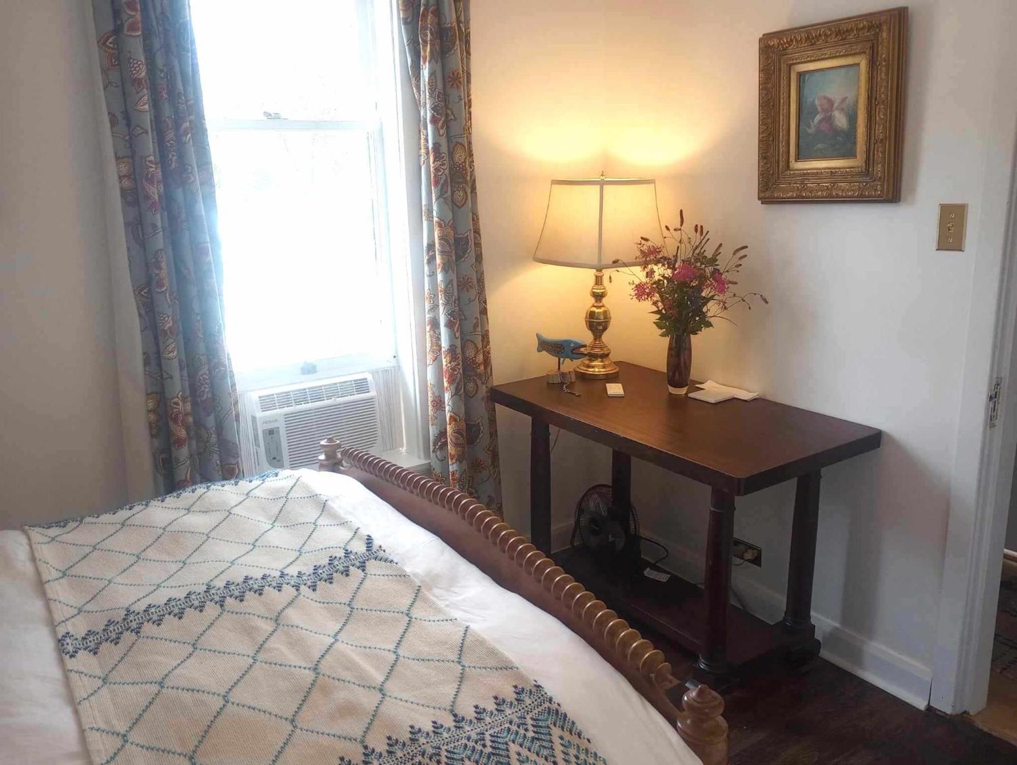 Napier House Apartment Campbellton Bagian luar foto